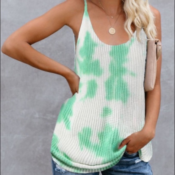 New Green & White Tie Dye Print Knit Tank Top Size 2X - Picture 2 of 7